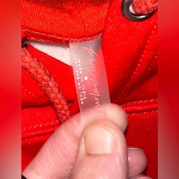 (NWT) Free People Movement Camper Hoodie Pomegranate Winterberry - Picture 2 of 4